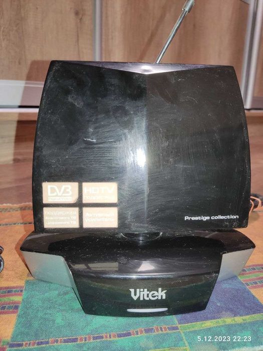 Телевізійна антена Vitek