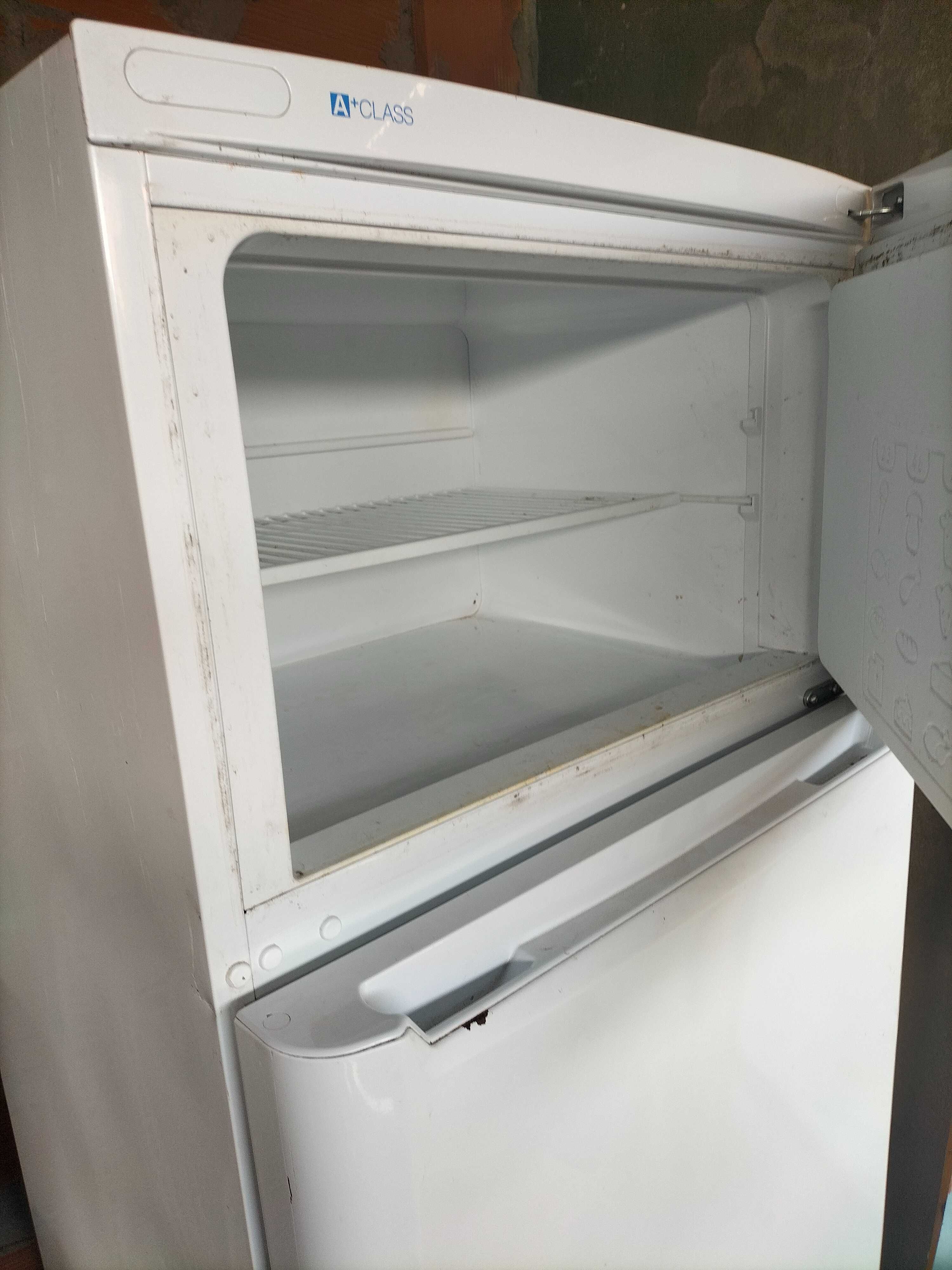 Frigorífico indesit