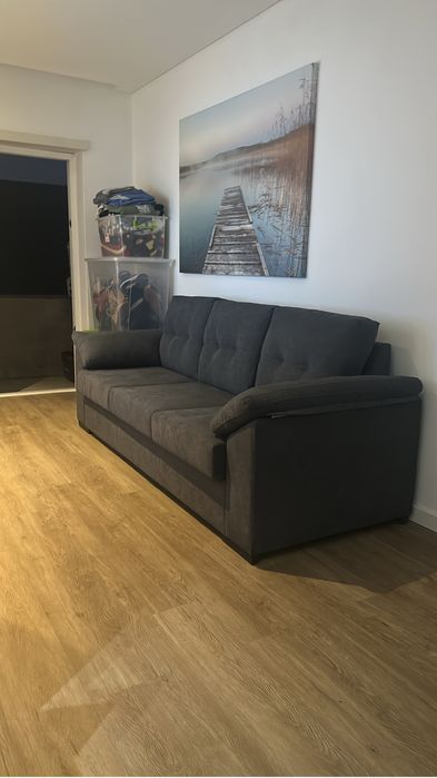 Sofa tres lugares novo