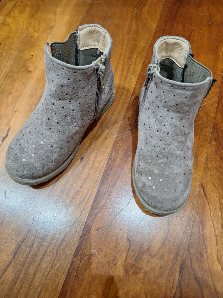 Botas de menina tam. 27
