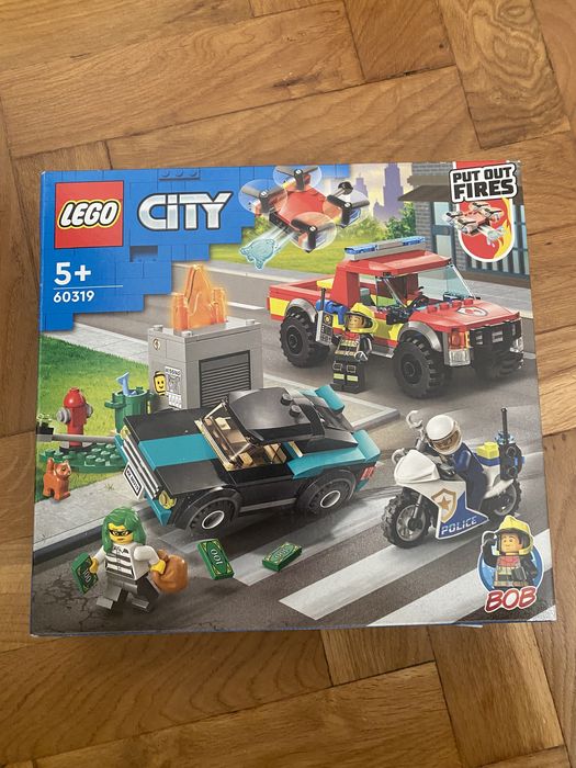 Lego City 60319 akcja strażacka i policyjny pościg dronem