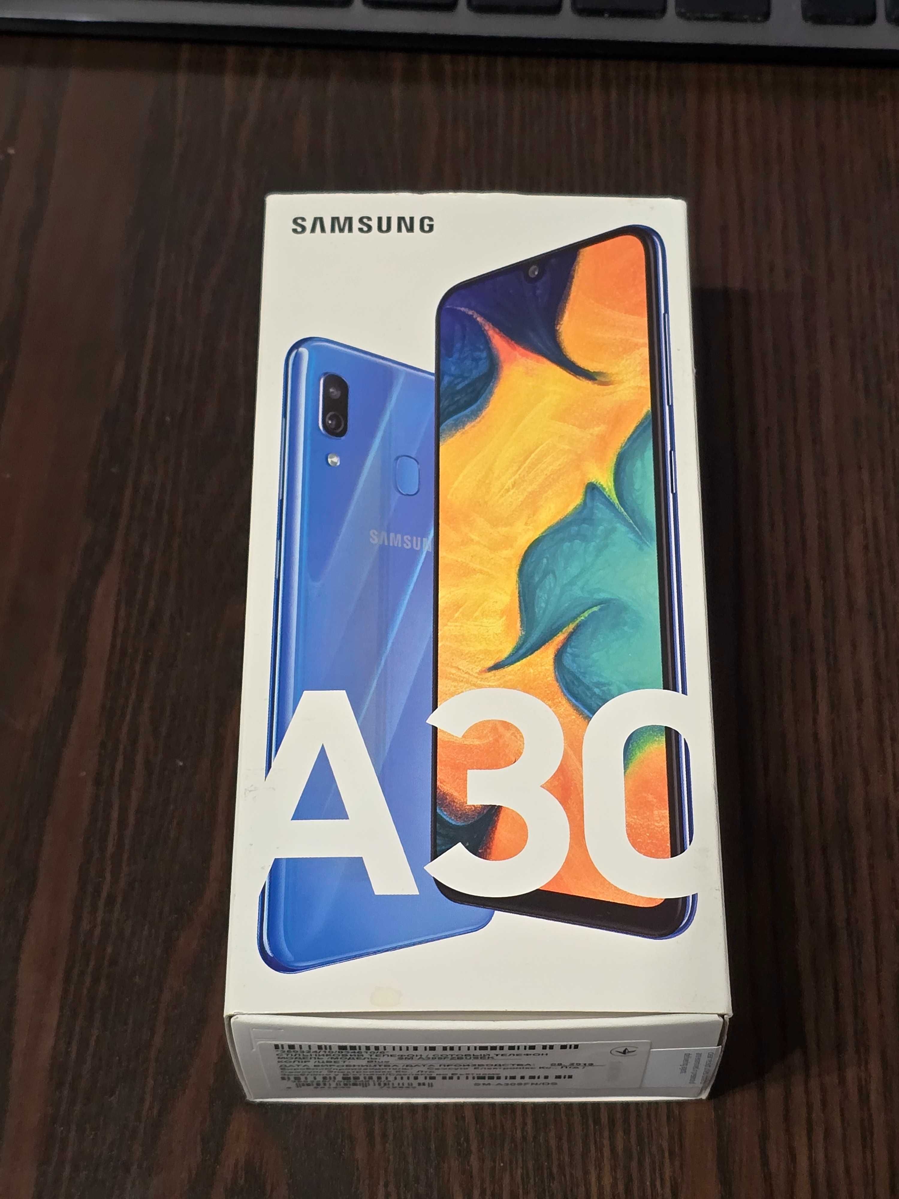 Телефон Samsung Galaxy A30 3/32 Blue