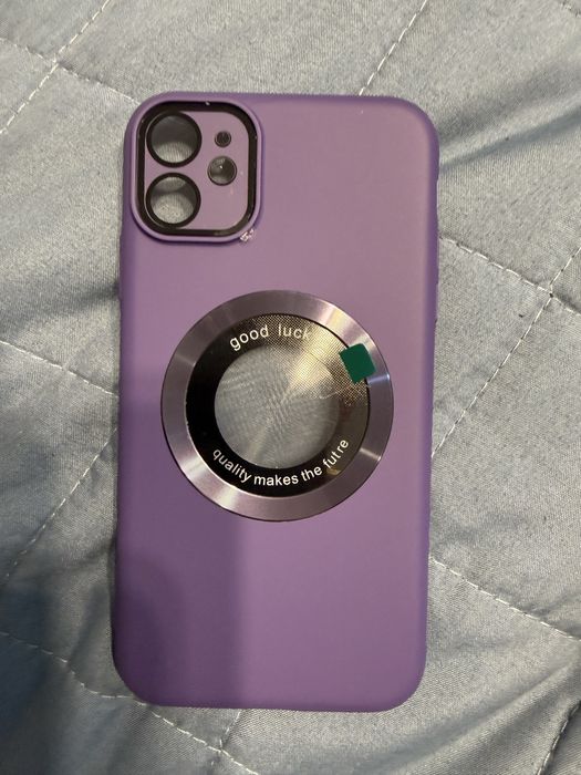 Чехол Iphone 11.