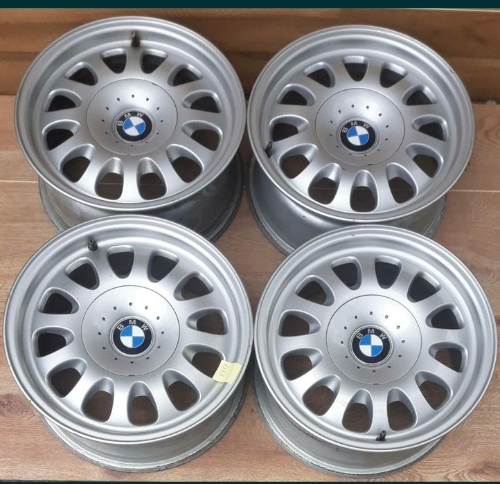 Оригінальні легкосплавні диски BMW R15 5x120 ET20