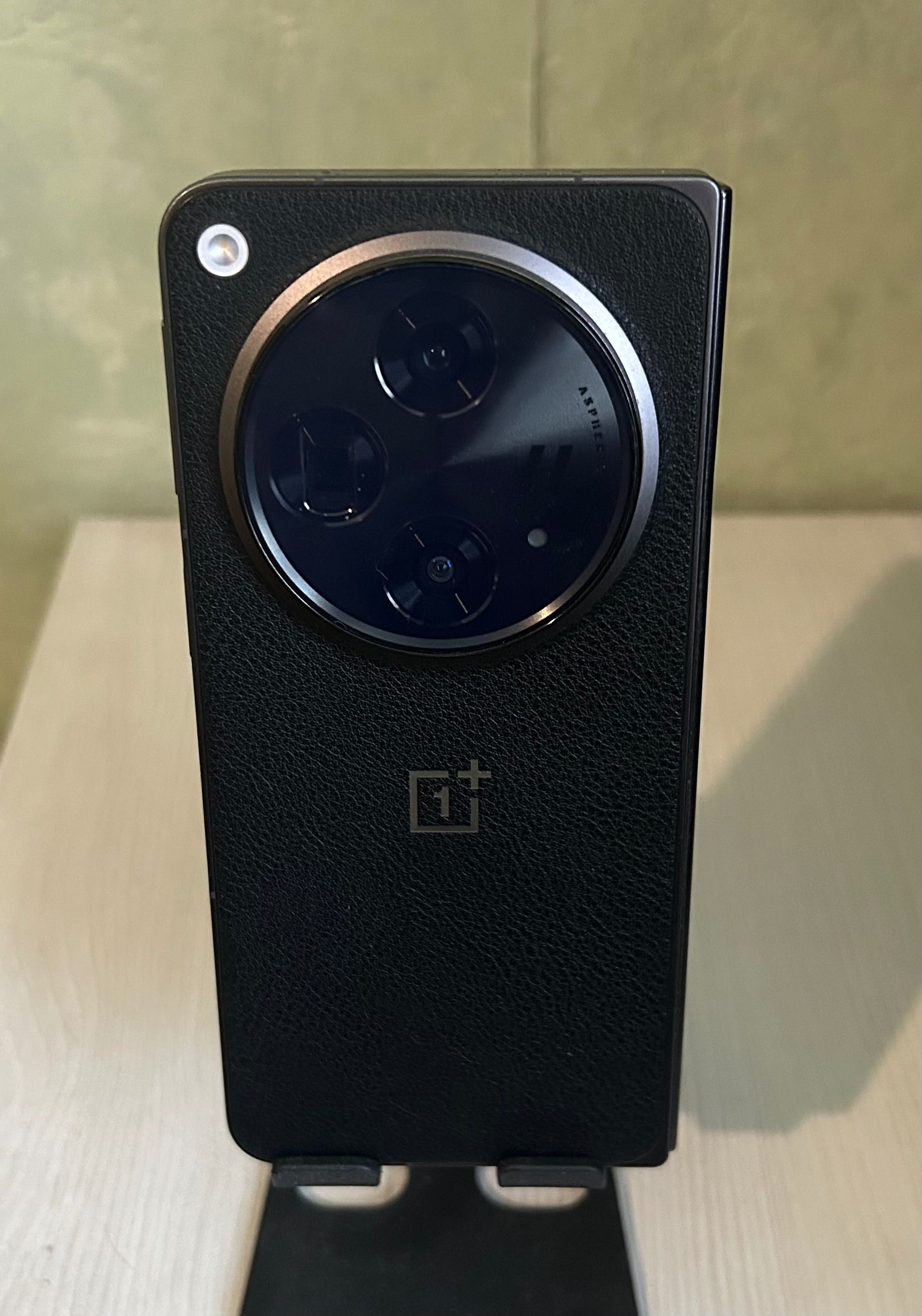OnePlus open 16/512Gb