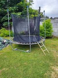 Trampolina 240 z uszkodzoną jedną sprężyną