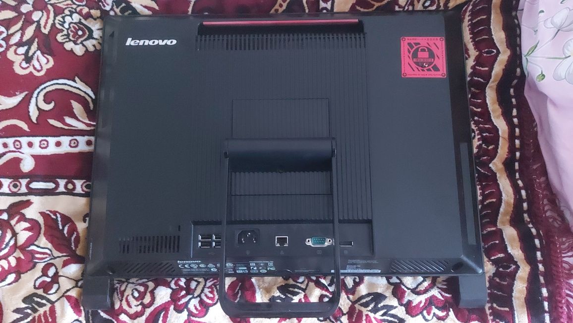 Персональний комп'ютер ( моноблок) Lenovo