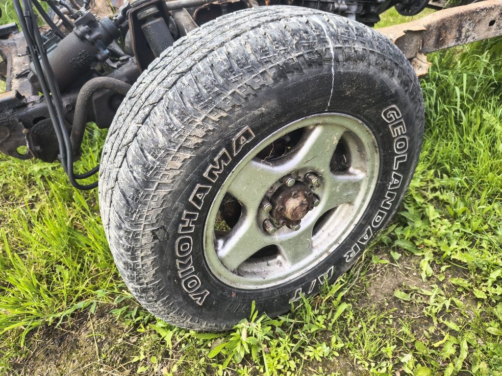 Opel Monterey isuzu trooper диски з резиною245 70 16 6×139