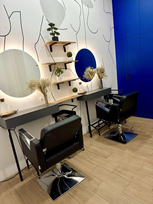 Продаж студії краси