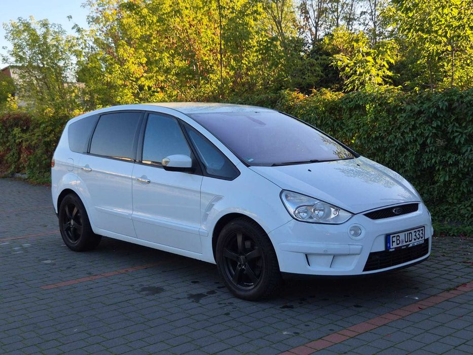 Ford S-MAX 2.0 TDCi // Convers+ /Bezwypadek//140KM/Navi//Doinwestowany