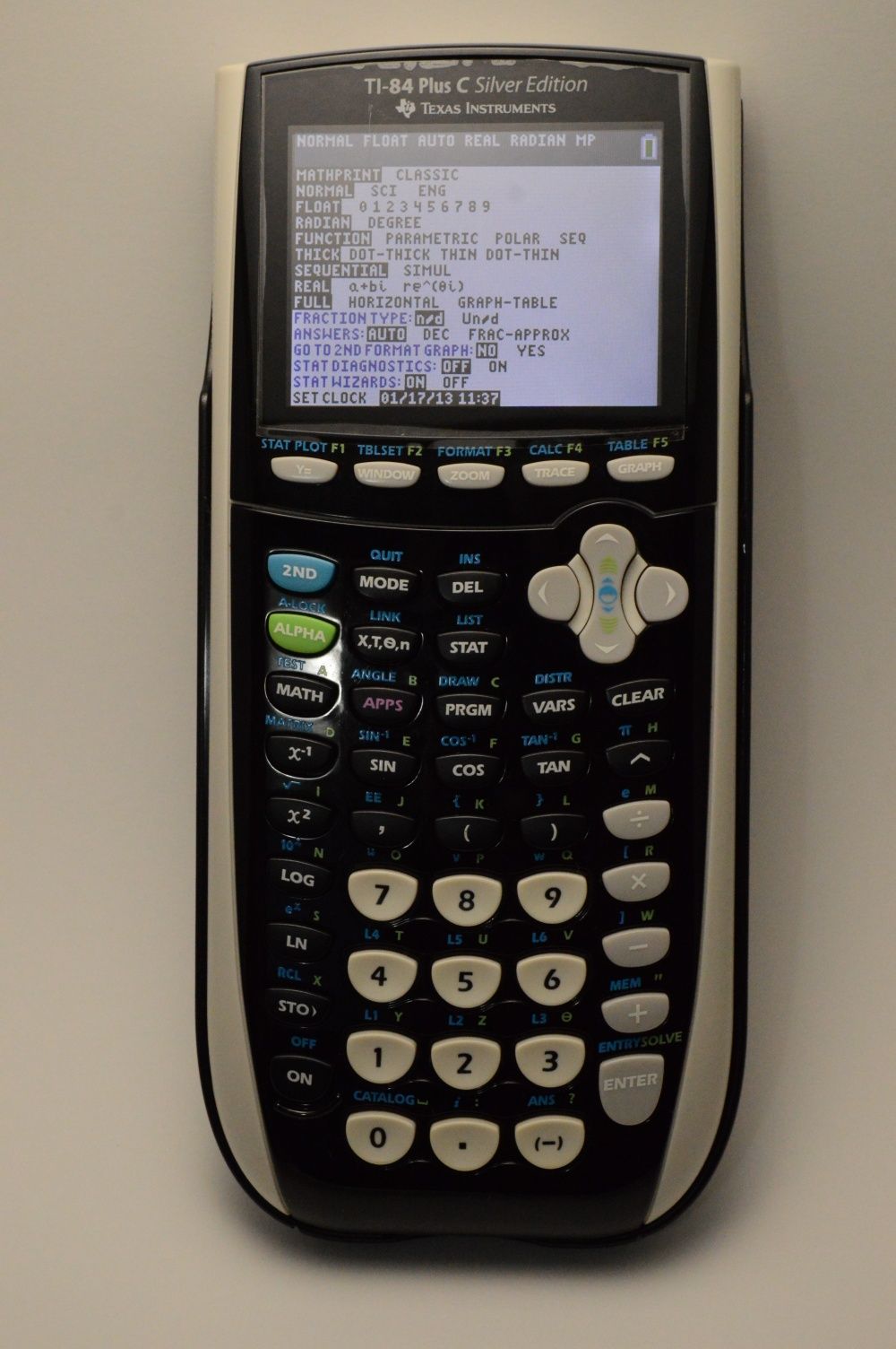 Calculadora Gráfica TI-84 Plus C Silver Edition