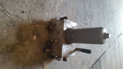 rozdzielacz hydrauliczny