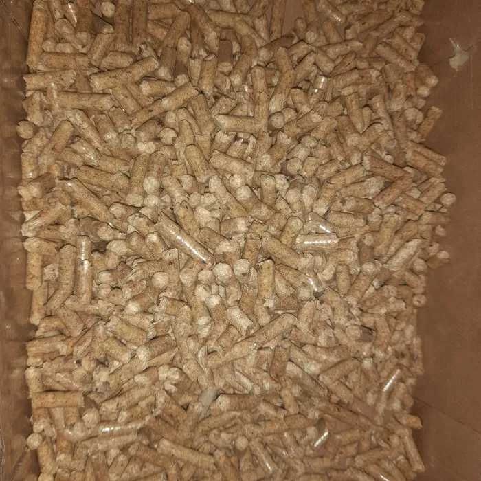 Wysokiej jakości Pellet drzewny klasy A1 – Opał z dostawą pod adres!