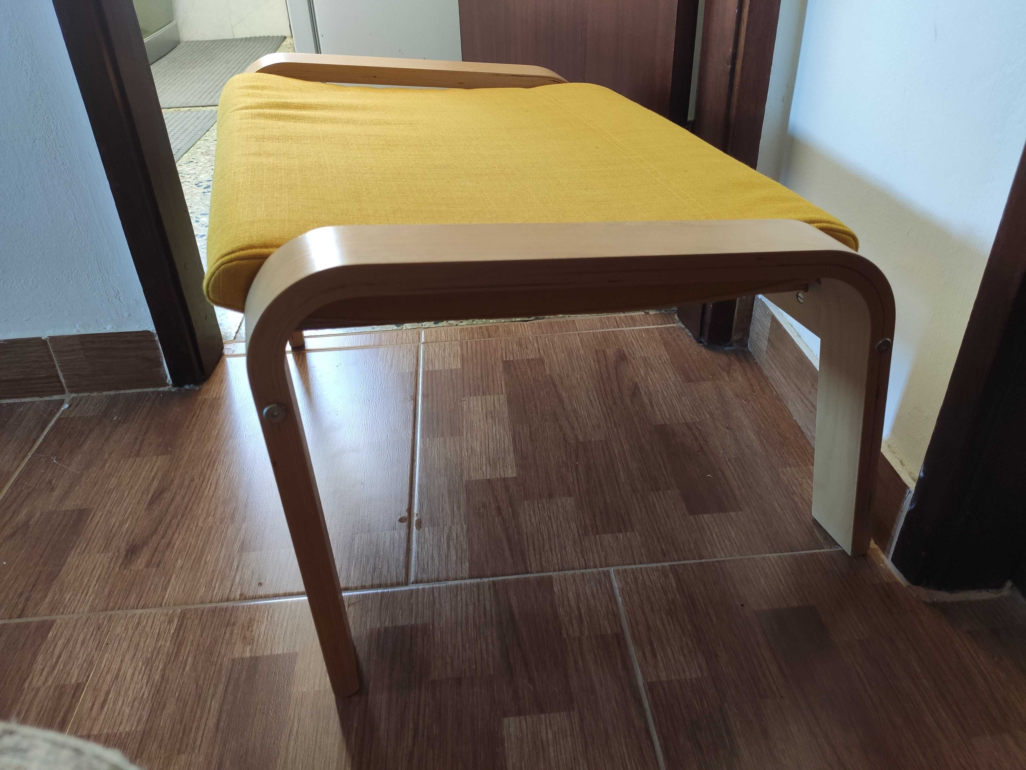 Cadeira + repousa-pés / pufe POANG - IKEA
