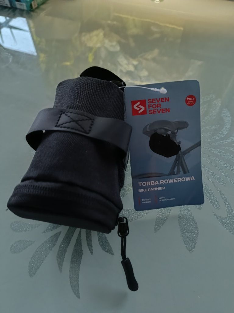 Mała torba rowerowa pod siodełko Seven For Seven czarna