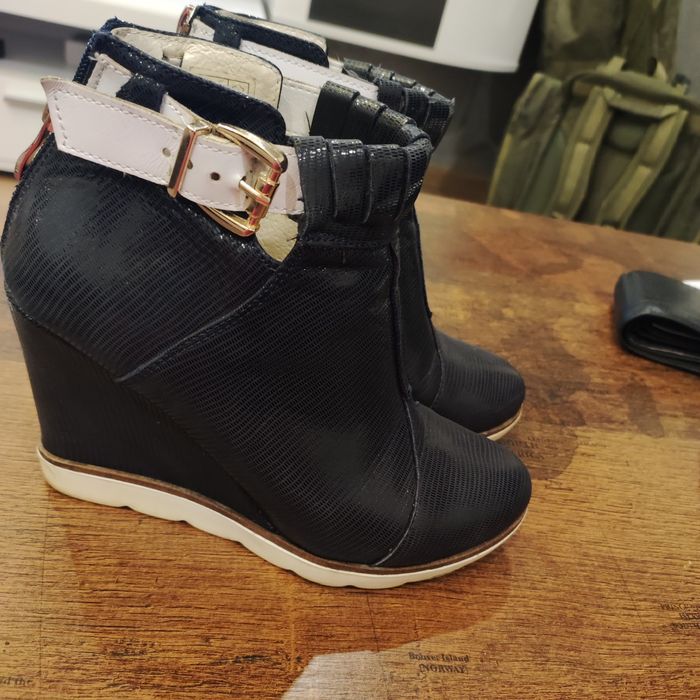 Черевики весняні