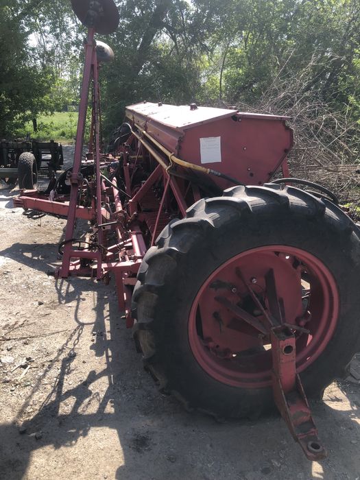 Продам сівалку СЗ.5,4 с транспортним