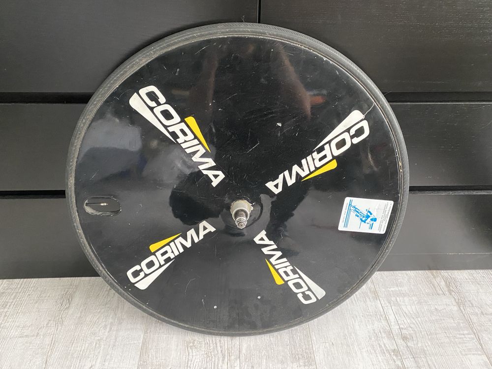 Dysk torowy Corima? fixed gear single speed koło pełne 28” 700c Tylne