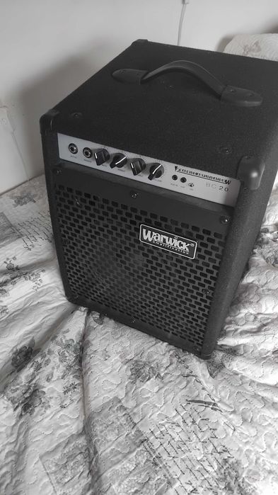 Wzmacniacz Warwick BC 20 do gitary basowej.