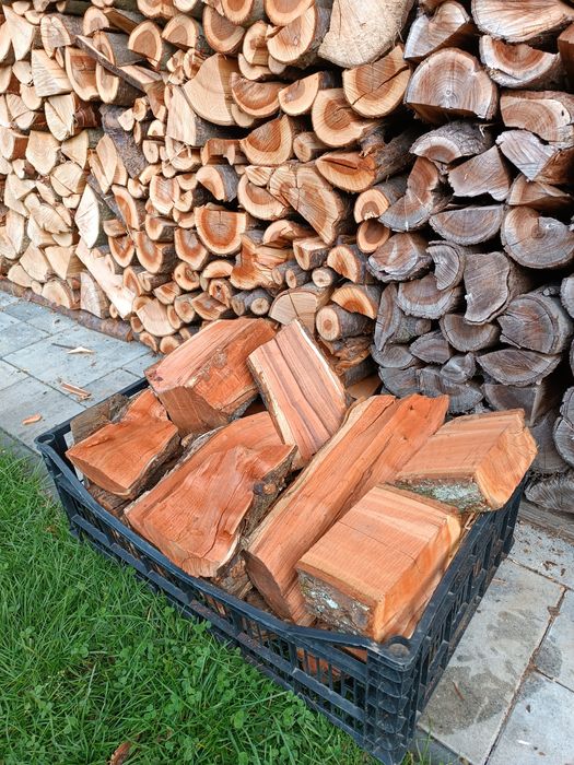 Wedzarnicze suche drzewo z jabłoni drewno owocowe do wedzenia grill