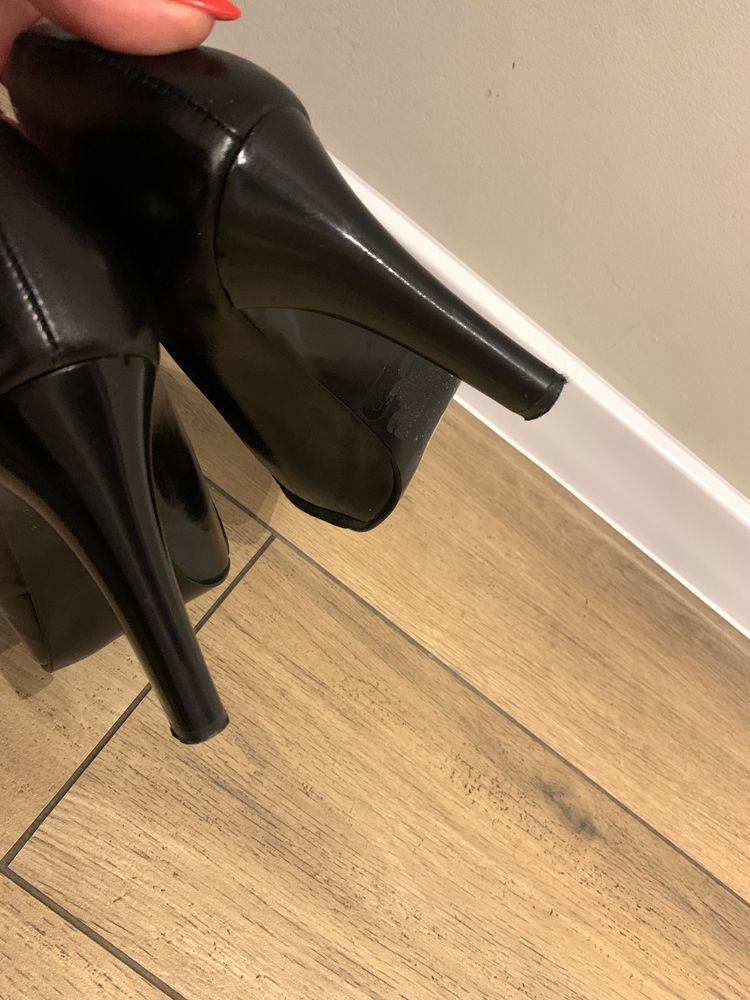 Buty jak  Nowe skórzane r. 37 damskie open toe