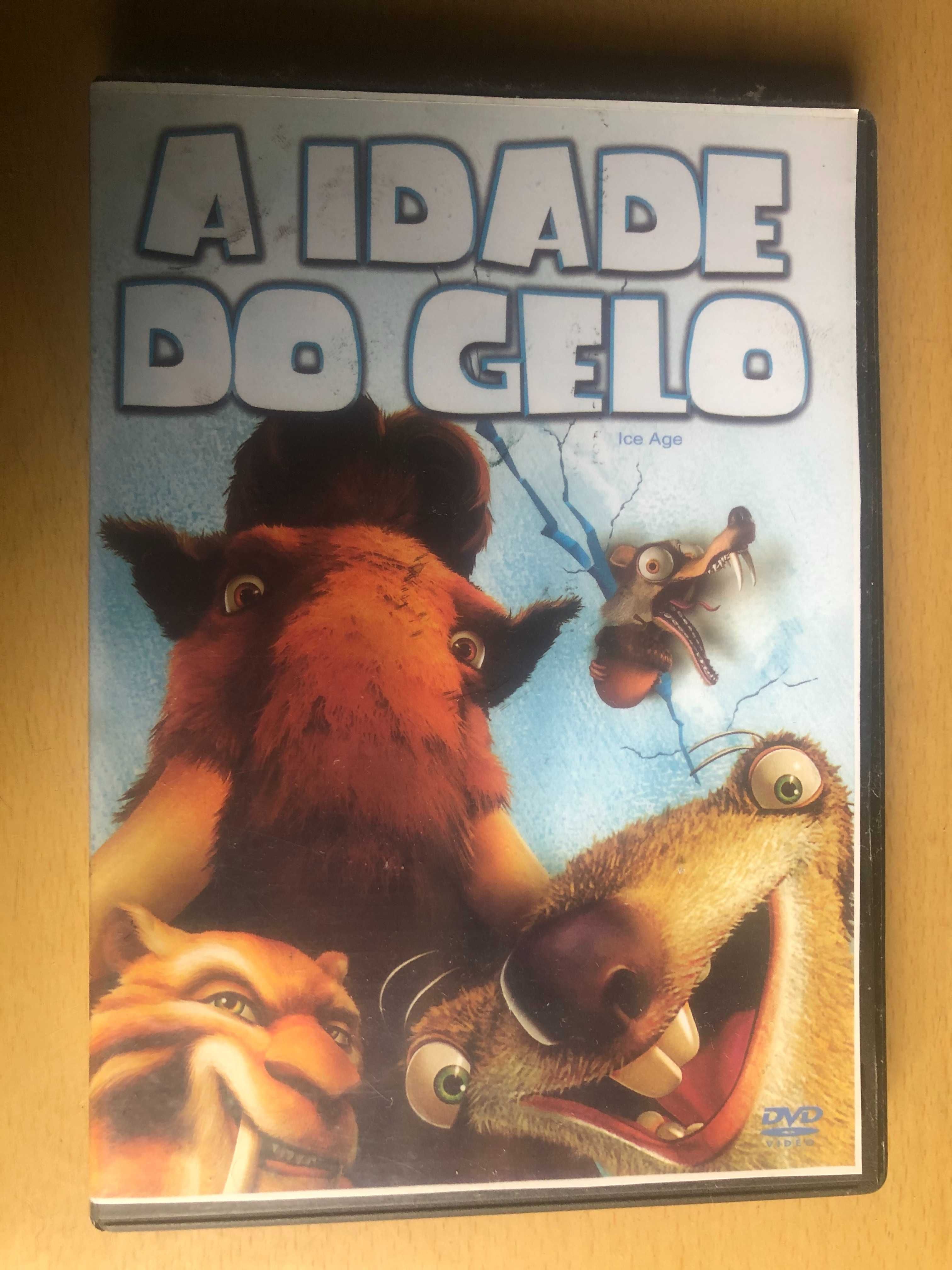 DVD's Vários: Robin dos bosques, doraemon, kenai e koda, idade do gelo