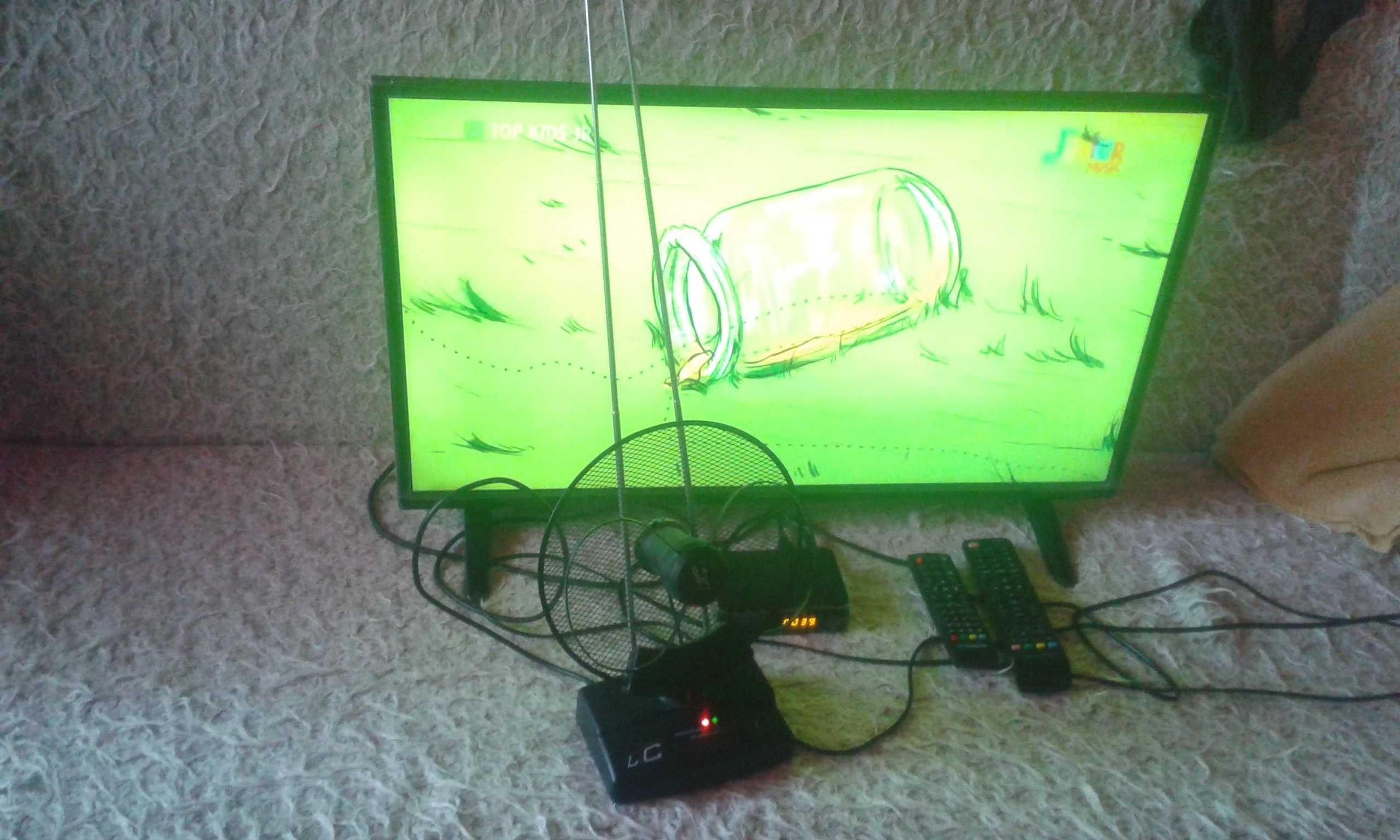 Telewizor Sencor, Dekoder, Antena, Philips DVD Player