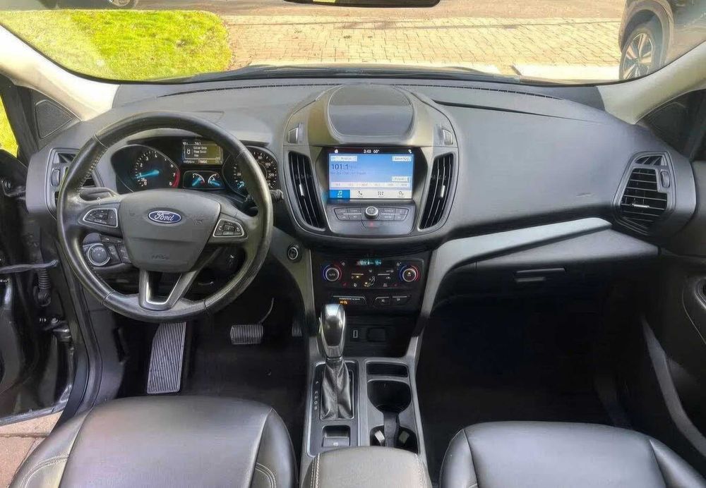 Ford Escape SEL      2019