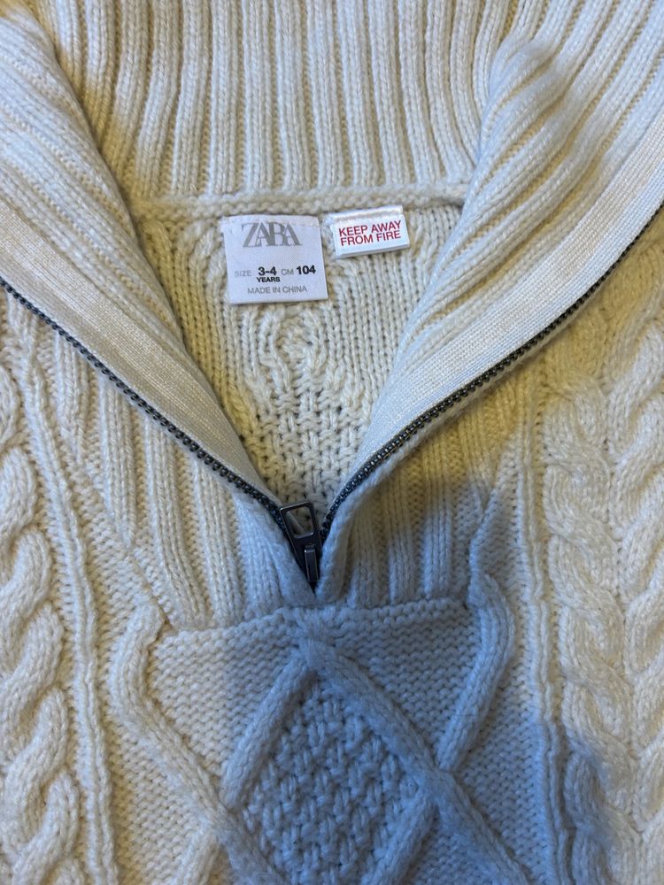Sweterek Zara 104