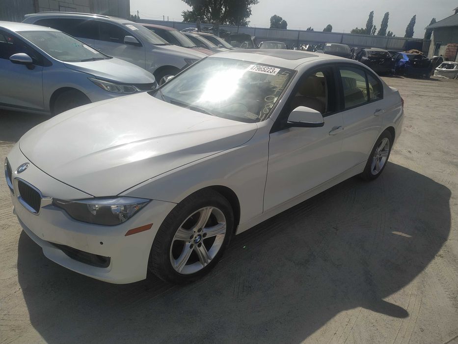 Розборка BMW F30 328 Xi 2013 двері піввісь кардан