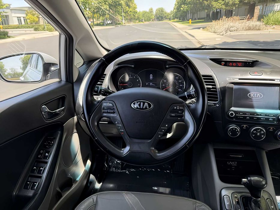 Kia Forte      2016