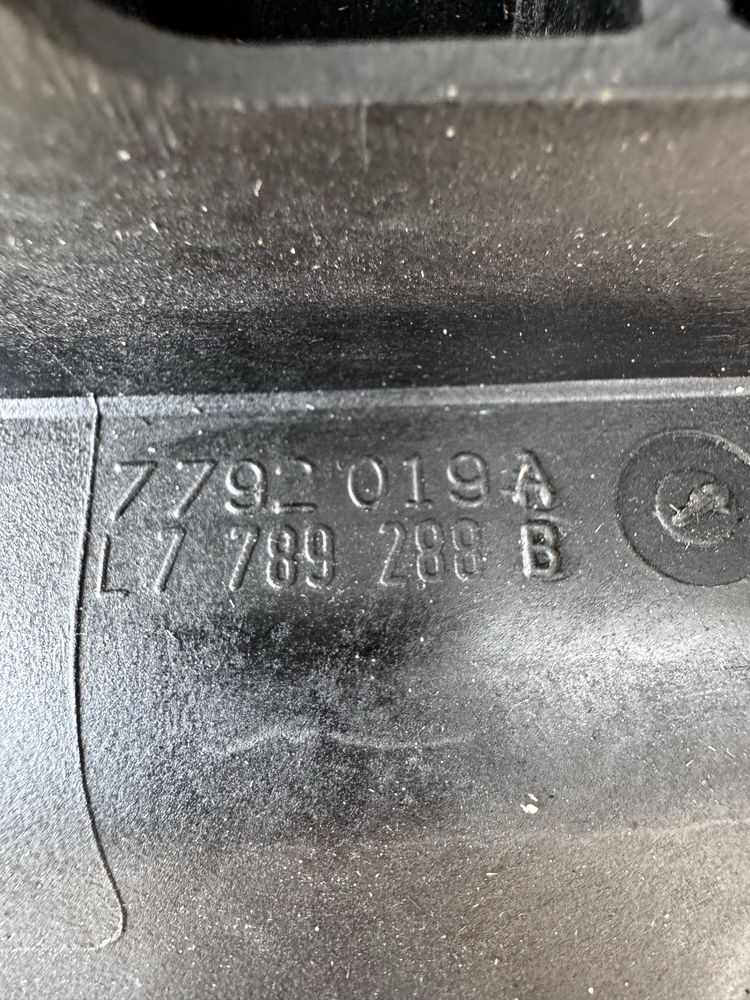 Впускной коллектор BMW X5 E53 3.0D