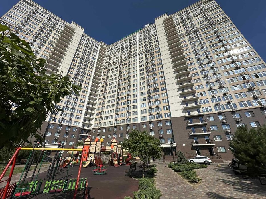 3к квартира с ремонтом в новом доме. Укомплектована. Близость центра