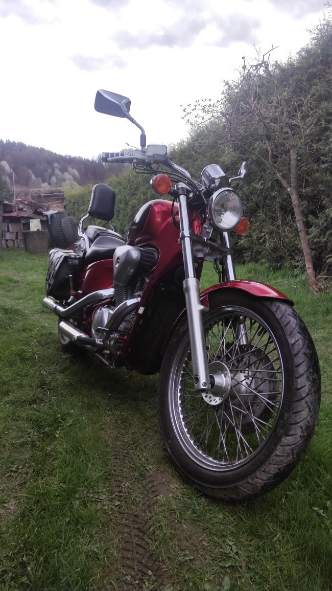 Honda shadow 600 na kat A2