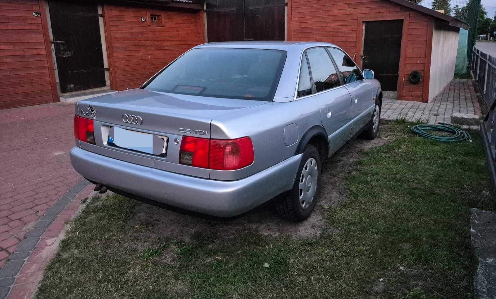 Audi A6 C4 2.5 TDI Sedan 140kM 6 biegowy