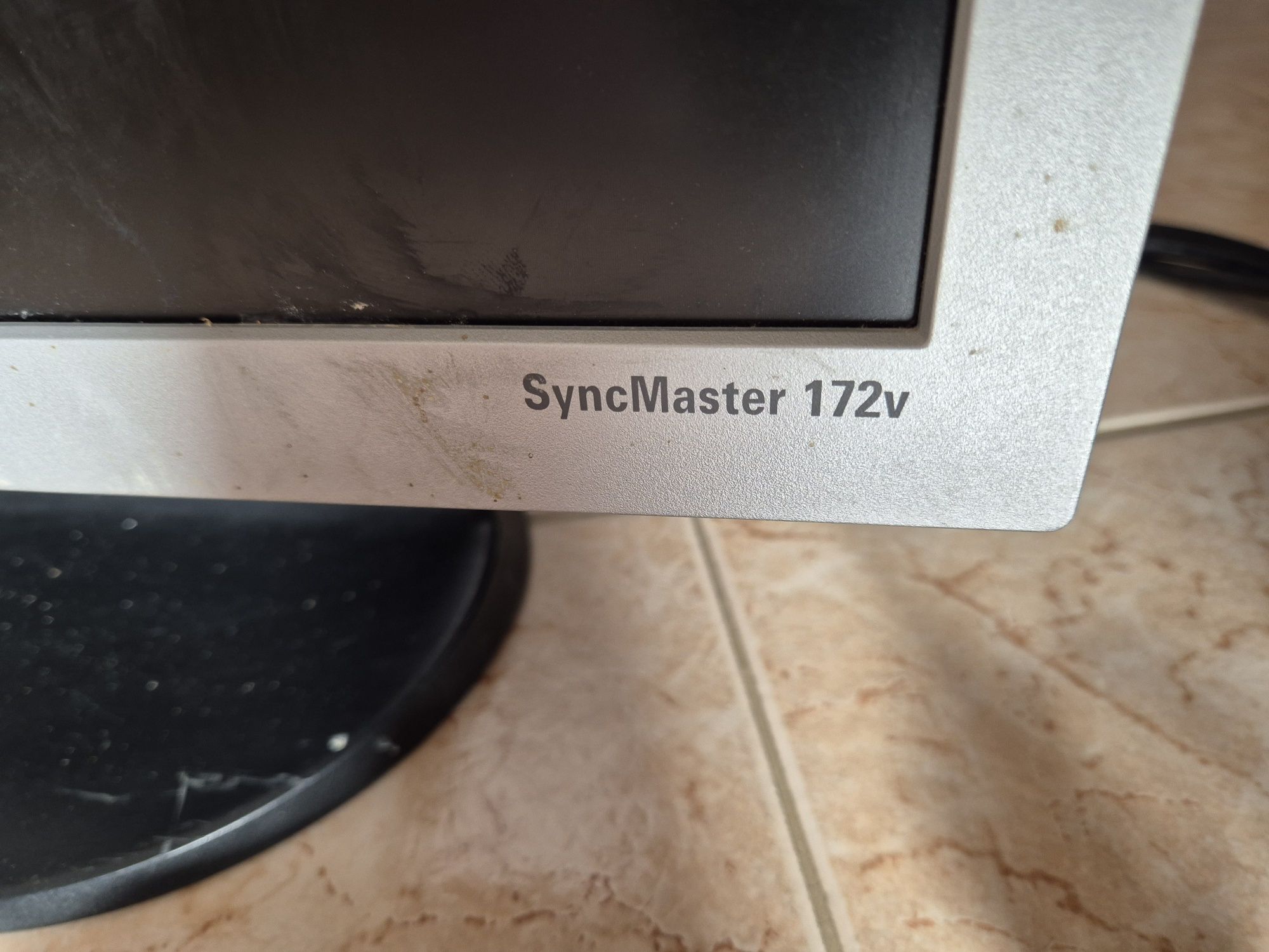 Monitor Samsung SyncMaster 172v