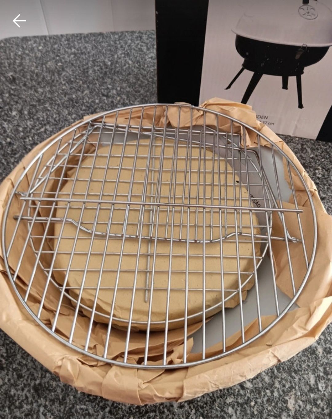 Barbecue/Assador/Carvoeiro de mesa. VENDIDO!