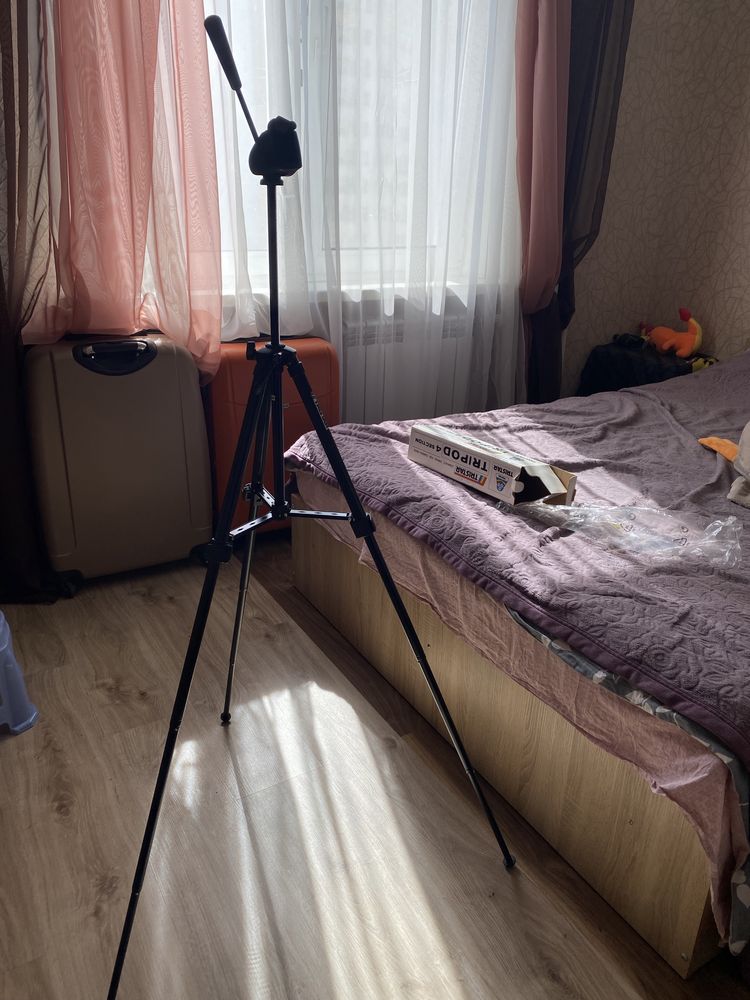 штатив тренога для камеры
