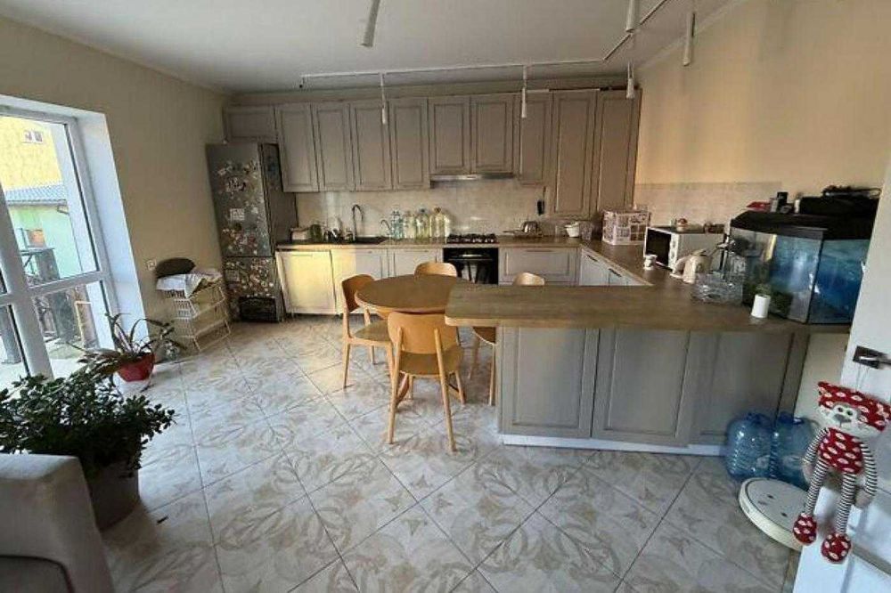 Оренда/4 котедж/ євроремонт/ Рудне / Львівська обл.