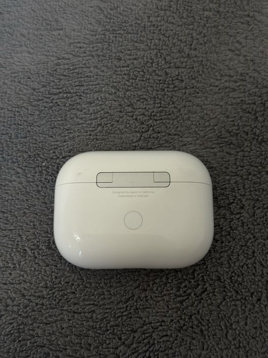 AirPods Pro 2 MagSafe Lightning – oryginalne,stan idealny