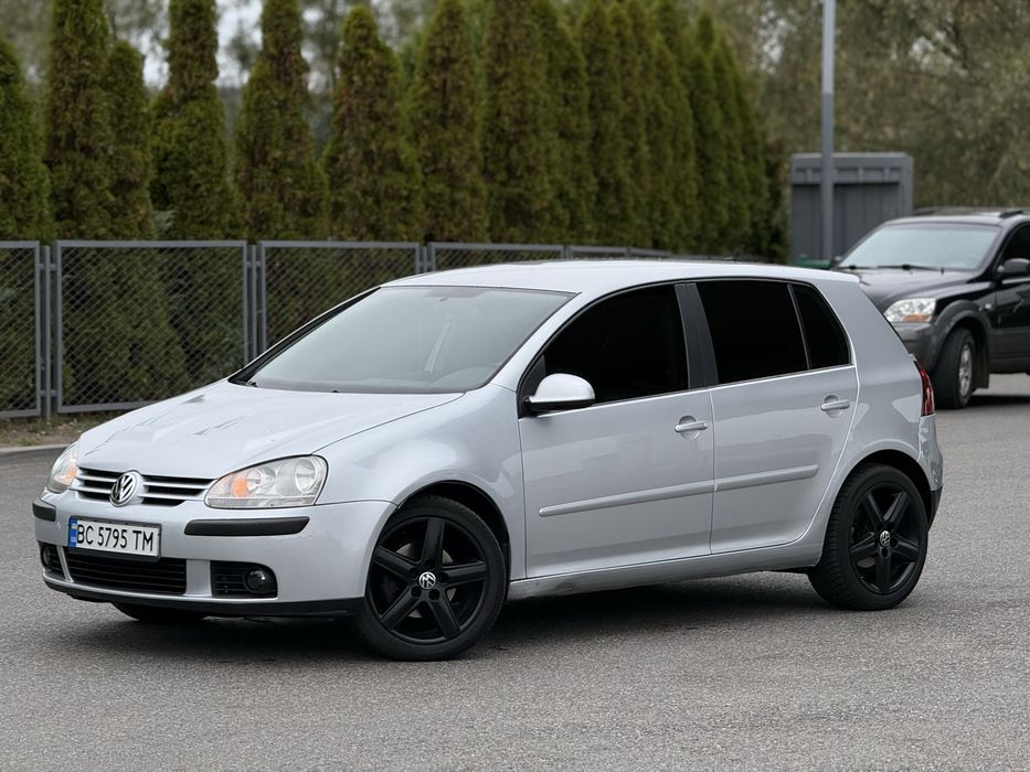 VOLKSWAGEN GOLF V 2005 , 2.0 полный привод , в идеальном состоянии