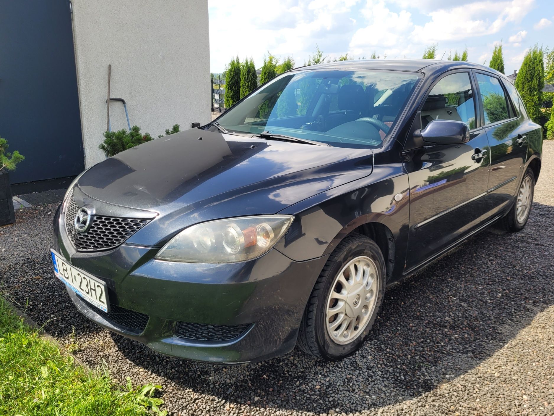 Mazda 3 1.6 Diesel 109 KM | 2005 | Sedan | Zadbana,  uszkodzone drzwi