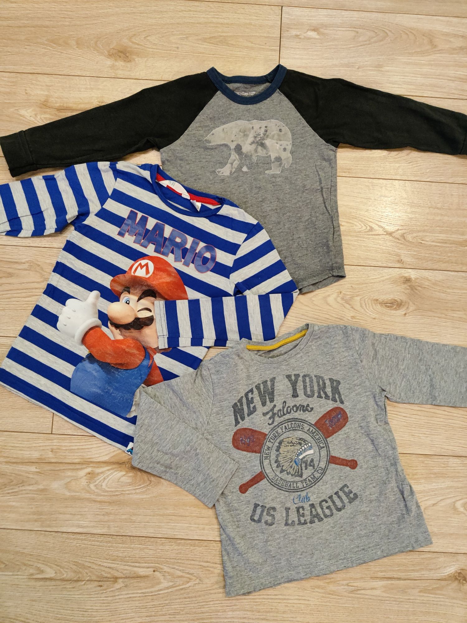 3 szt koszulki H&M babyGap bluzki 104 110 Mario długi rękaw