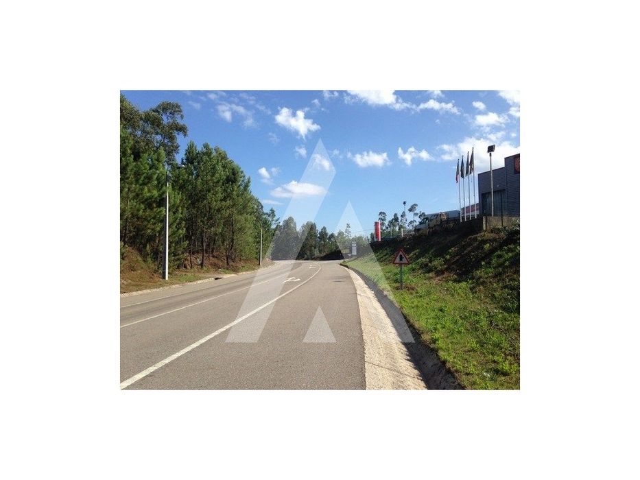 Terreno localizado na Zona Industrial da Giesteira, em Águeda