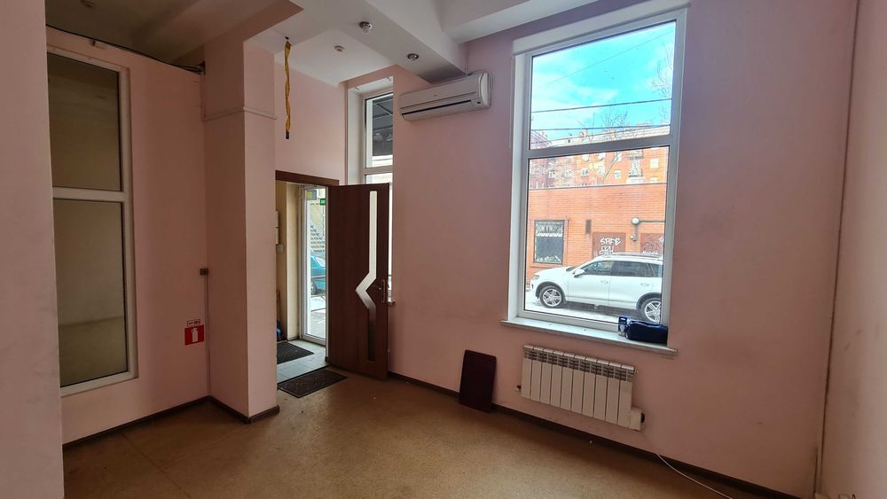 Продажа пекарни в центре города. цоколь