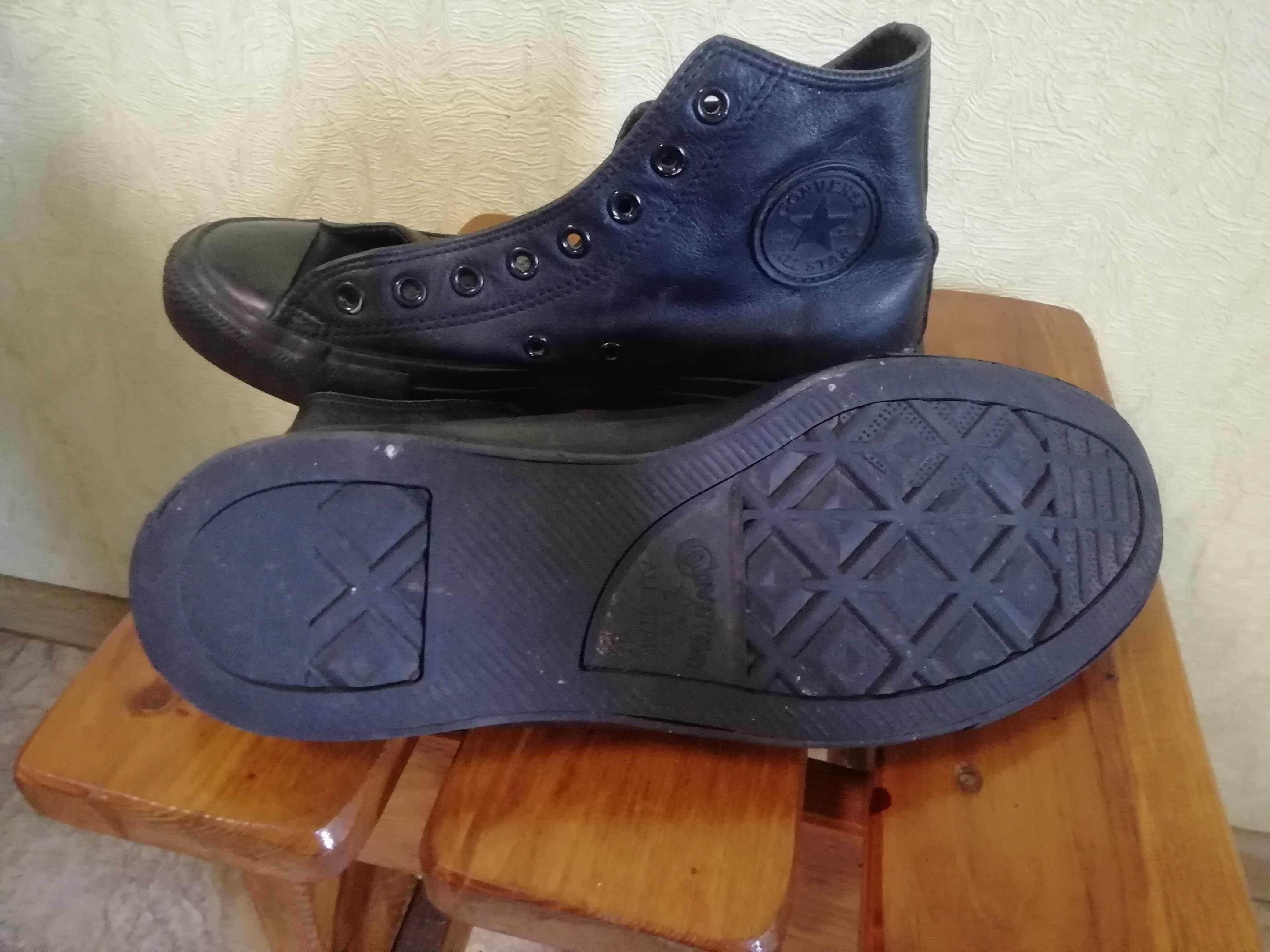 Кеды. Converse в хорошем состоянии. 42р