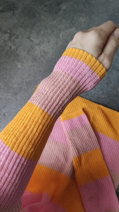 Кофта PIECES xs нова