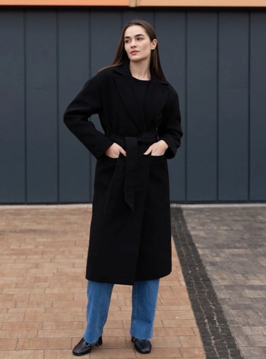 Пальто чорне кашемірове