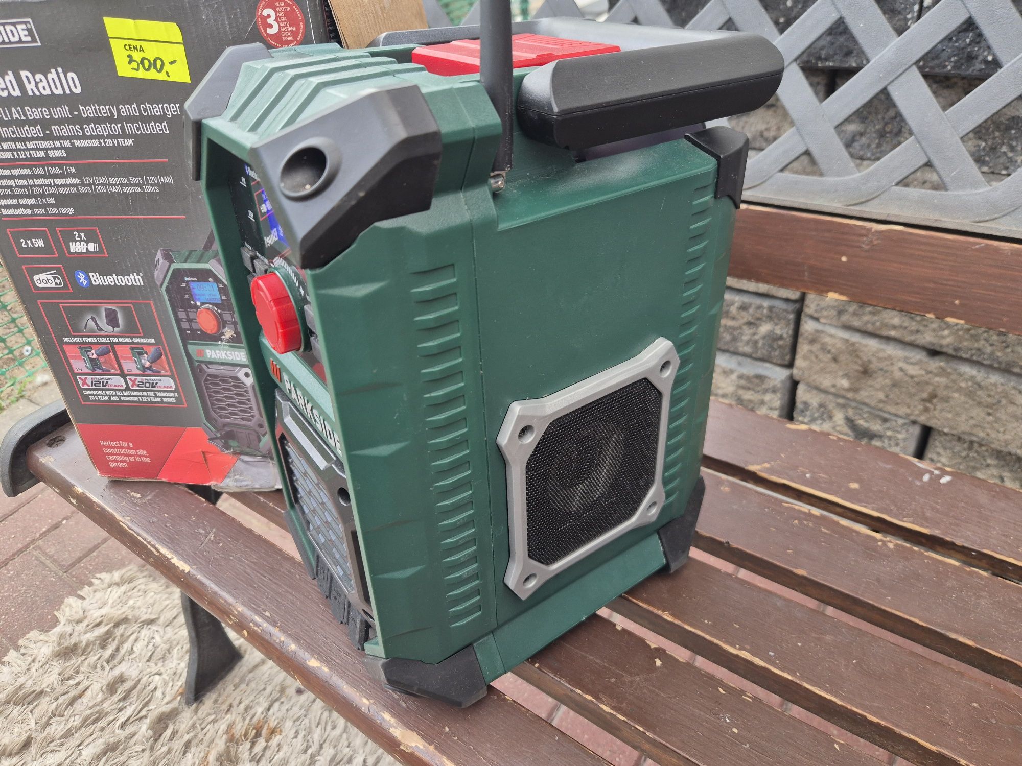 Radio parside jak nowe