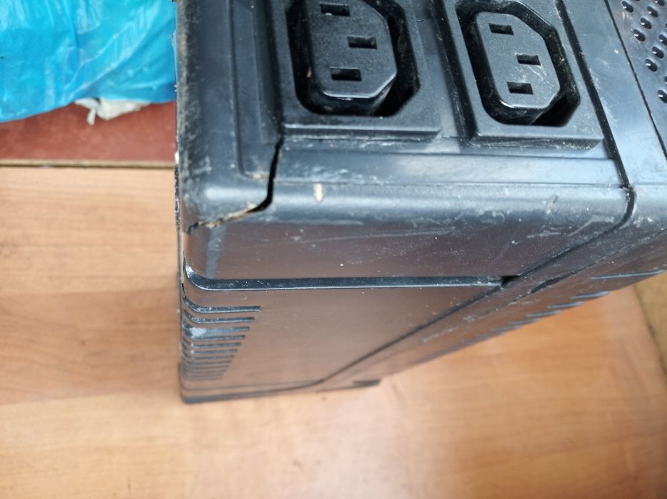 Електроний безперебойник прочая електроника